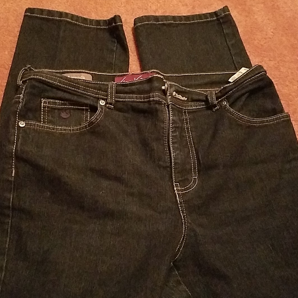 Gloria Vanderbilt jeans